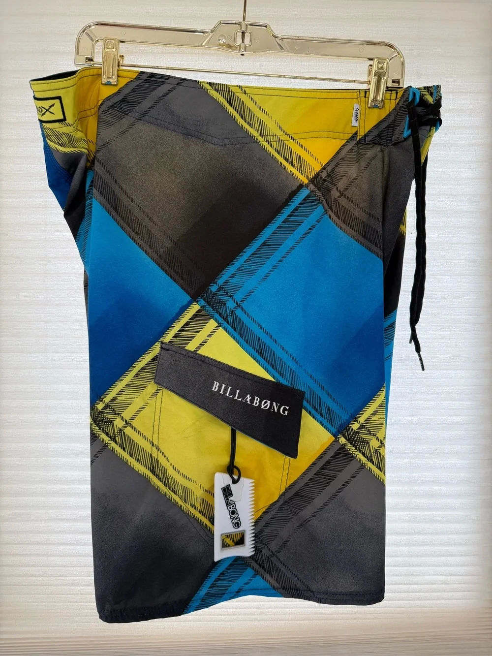 Billabong Board Shorts Men’s 36 - 4 Way Stretch -Water Sports, Anything Outdoors